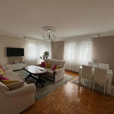 Lelaapartman Appartement *